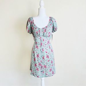 NWT Trixxi Grey & Pink Floral Cottagecore Smocked Milkmaid Button Bustier Dress